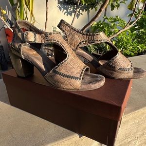Calleen Cordero “Ave Heel” Sandals size 9